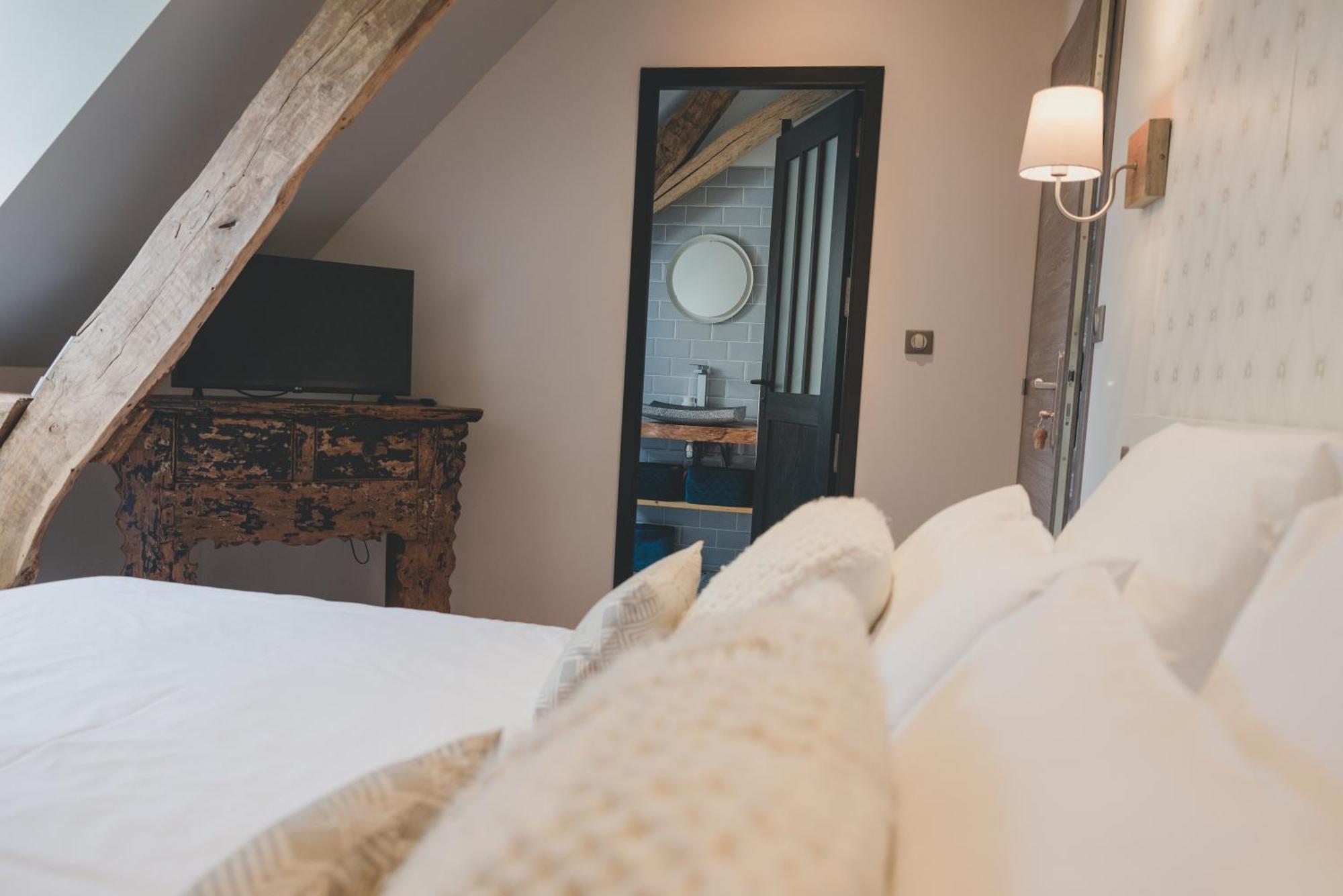 Gite Du Manoir Le Roc Couze-et-Saint-Front Eksteriør billede